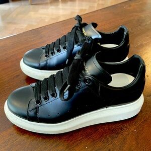 Alexander McQueen size 8 black womens oversized sneaker. Made in Italy.